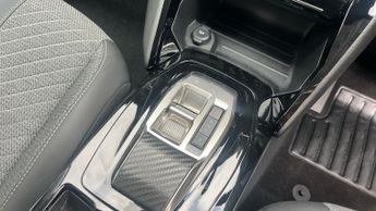 Peugeot 208 50kWh E-Style Hatchback 5dr Electric Auto (7.4kW Charger) (136 p