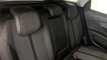 Peugeot 3008 SUV 1.2 PureTech Allure SUV 5dr Petrol EAT Euro 6 (s/s) (130 ps)