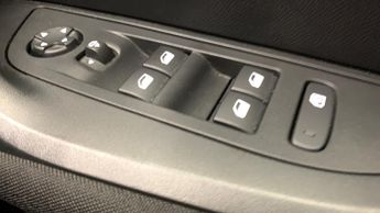 Peugeot 2008 54kWh Active SUV 5dr Electric Auto (7kW Charger) (156 ps)