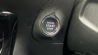 Vauxhall Mokka Electric 50kWh Ultimate SUV 5dr Electric Auto (136 ps)