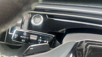 Peugeot 3008 73kWh GT SUV 5dr Electric Auto (210 ps)