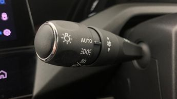 Peugeot 308 1.2 PureTech Allure Premium Hatchback 5dr Petrol EAT Euro 6 (s/s