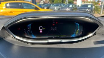 Peugeot 3008 SUV 1.6 14.2kWh Allure SUV 5dr Petrol Plug-in Hybrid e-EAT Euro 6 (s