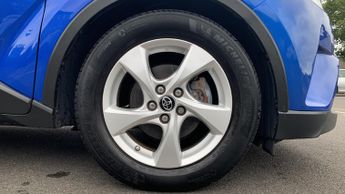 Toyota C-Hr 1.8 VVT-h Icon SUV 5dr Petrol Hybrid CVT Euro 6 (s/s) (122 ps)