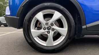 Toyota C-Hr 1.8 VVT-h Icon SUV 5dr Petrol Hybrid CVT Euro 6 (s/s) (122 ps)