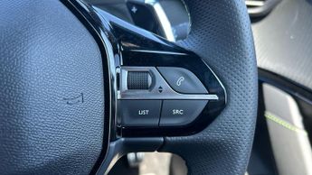 Peugeot 208 1.2 PureTech MHEV GT Hatchback 5dr Petrol Hybrid e-DSC Euro 6 (s