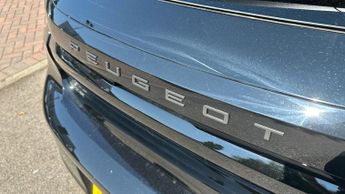 Peugeot 208 1.2 PureTech MHEV GT Hatchback 5dr Petrol Hybrid e-DSC Euro 6 (s