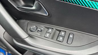 Peugeot 2008 1.2 PureTech Allure Premium SUV 5dr Petrol EAT Euro 6 (s/s) (130