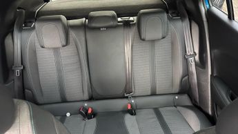 Peugeot 2008 1.2 PureTech Allure Premium SUV 5dr Petrol EAT Euro 6 (s/s) (130