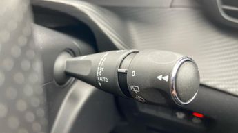 Peugeot 208 50kWh GT Line Hatchback 5dr Electric Auto (136 ps)