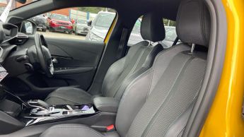 Peugeot 208 50kWh GT Line Hatchback 5dr Electric Auto (136 ps)