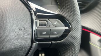 Peugeot 2008 50kWh GT SUV 5dr Electric Auto (7kW Charger) (136 ps)