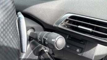 Peugeot 3008 SUV 1.5 BlueHDi GT Line SUV 5dr Diesel EAT Euro 6 (s/s) (130 ps)