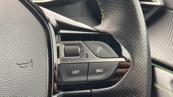 Peugeot 2008 50kWh GT SUV 5dr Electric Auto (136 ps)