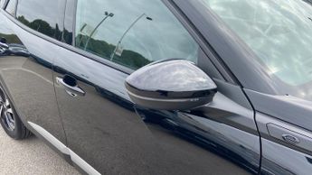 Peugeot 2008 50kWh GT SUV 5dr Electric Auto (136 ps)