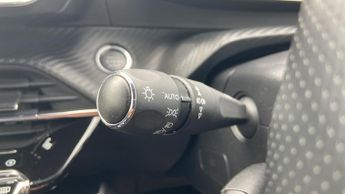 Peugeot 2008 50kWh GT SUV 5dr Electric Auto (136 ps)