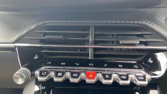 Peugeot 2008 50kWh GT SUV 5dr Electric Auto (136 ps)