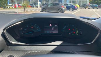 Peugeot 2008 50kWh Active Premium + Auto 5dr (7kW Charger)