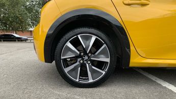 Peugeot 208 50kWh GT Auto 5dr