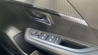 Peugeot 208 50kWh E-Style Hatchback 5dr Electric Auto (7.4kW Charger) (136 p