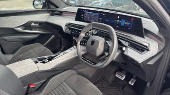 Peugeot 3008 73kWh GT SUV 5dr Electric Auto (210 ps)