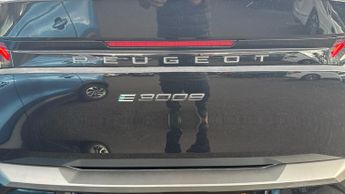 Peugeot 3008 73kWh GT SUV 5dr Electric Auto (210 ps)