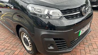 Vauxhall Vivaro Life Electric 50kWh Combi MPV 5dr Electric Auto LWB (9 Seat, 11kW Charger) (13