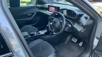 Peugeot 2008 54kWh First Edition SUV 5dr Electric Auto (11kW Charger) (156 ps