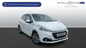 Peugeot 208 1.2 PureTech Allure Hatchback 5dr Petrol Manual Euro 6 (s/s) (82