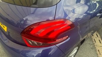 Peugeot 208 1.2 PureTech Allure Hatchback 5dr Petrol EAT Euro 6 (s/s) (110 p