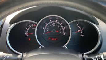 Kia Venga 1.6 3 MPV 5dr Petrol Auto Euro 6 (123 bhp)