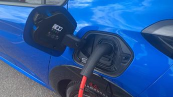 Peugeot 208 50kWh Allure Premium + Hatchback 5dr Electric Auto (7.4kW Charge