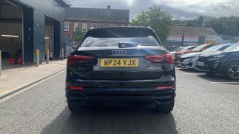 Audi Q3 1.4 TFSIe 45 S line SUV 5dr Petrol Plug-in Hybrid S Tronic Euro 