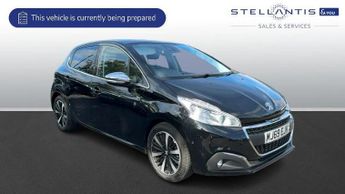 Peugeot 208 1.2 PureTech Tech Edition Hatchback 5dr Petrol Manual Euro 6 (s/