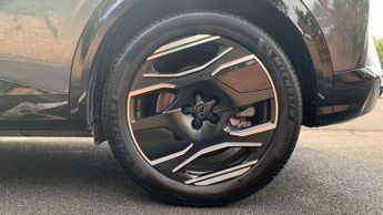 Peugeot 3008 73kWh GT SUV 5dr Electric Auto (210 ps)