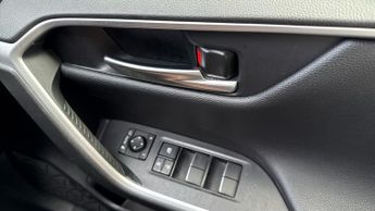 Toyota Rav4 2.5 VVT-h Design SUV 5dr Petrol Hybrid CVT Euro 6 (s/s) (218 ps)