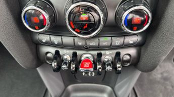 Mini Hatch 1.5 Cooper Hatchback 3dr Petrol Auto Euro 6 (s/s) (136 ps)