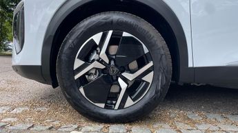 Peugeot 2008 50kWh Allure SUV 5dr Electric Auto (7kW Charger) (136 ps)