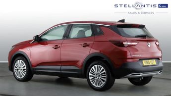 Vauxhall Grandland X 1.2 Turbo GPF Tech Line Nav SUV 5dr Petrol Auto Euro 6 (s/s) (13