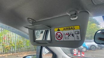 Toyota Yaris 1.5 VVT-h Icon Hatchback 5dr Petrol Hybrid E-CVT Euro 6 (s/s) (1