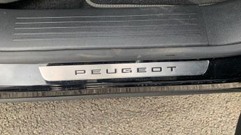 Peugeot 3008 73kWh GT SUV 5dr Electric Auto (210 ps)