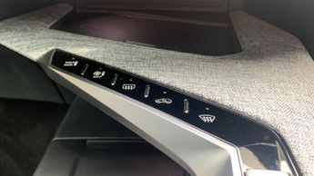 Peugeot 3008 73kWh GT SUV 5dr Electric Auto (210 ps)