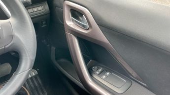 Peugeot 2008 1.2 PureTech Active SUV 5dr Petrol ETG Euro 6 (s/s) (82 ps)