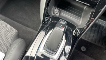 Peugeot 208 50kWh GT Hatchback 5dr Electric Auto (136 ps)