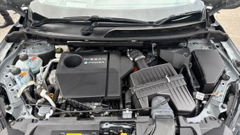 Nissan Qashqai 1.5 h e-POWER Kuro Edition SUV 5dr Petrol Hybrid Auto Euro 6 (s/