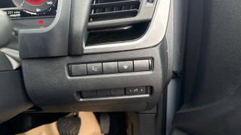 Nissan Qashqai 1.5 h e-POWER Kuro Edition SUV 5dr Petrol Hybrid Auto Euro 6 (s/