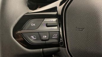 Peugeot 308 1.6 12.4kWh Allure Premium Hatchback 5dr Petrol Plug-in Hybrid e