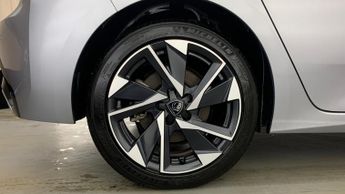 Peugeot 308 1.6 12.4kWh Allure Premium Hatchback 5dr Petrol Plug-in Hybrid e