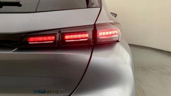 Peugeot 308 1.6 12.4kWh Allure Premium Hatchback 5dr Petrol Plug-in Hybrid e