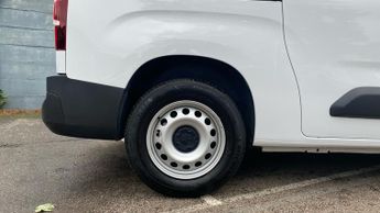 Peugeot Partner 750 50kWh Professional Premium + Long Panel Van 6dr Electric Aut